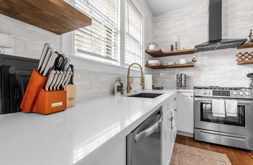 Columbus House | Historic 3BR with Grill Near Lakebottom & Ft Moore