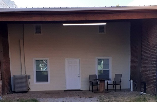 Rochelle Apartment | Historic Hideaway - charming small-town apartment. Pet friendly.