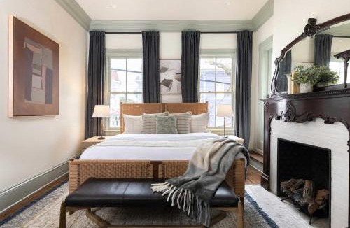 Historic Downtown Savannah House | Historic Restoration Whitefield Square
