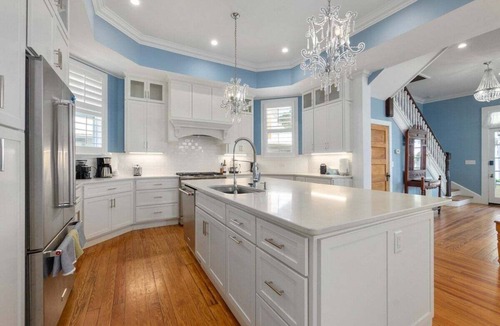 Palatka House | Historic St. Johns River Retreat | Dock, Boat Access & Pet Friendly