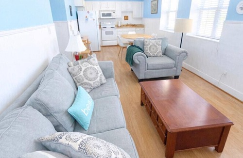 Holiday Harbor Apartment | Holiday Harbor Marina Apartment with boat slip!