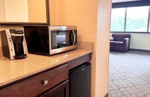 Crestline Heights Hotel | Holiday Inn Birmingham-Airport by IHG