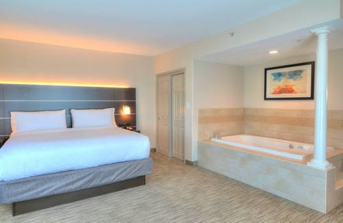 Saraland Hotel | Holiday Inn Express Hotel & Suites Mobile/Saraland by IHG