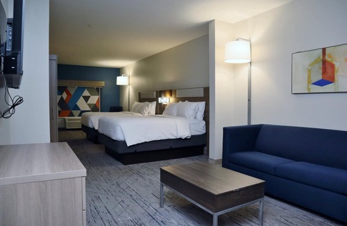 Zachary Hotel | Holiday Inn Express Hotel & Suites Baton Rouge North by IHG