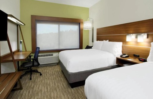 Jasper Hotel | Holiday Inn Express Jasper by IHG