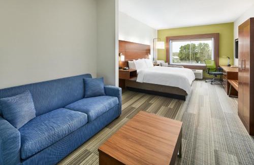 Palatka Hotel | Holiday Inn Express Palatka Northwest by IHG