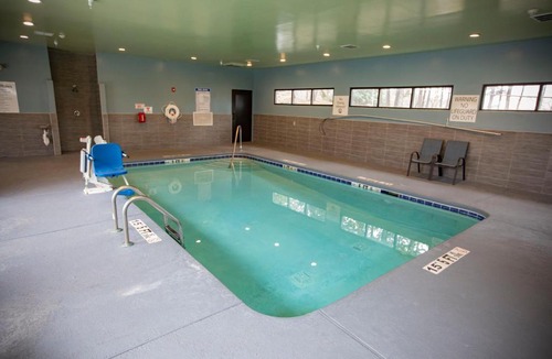Locust Grove Hotel | Holiday Inn Express & Suites Locust Grove by IHG