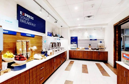 Arabi Hotel | Holiday Inn Express & Suites - Chalmette - New Orleans S by IHG