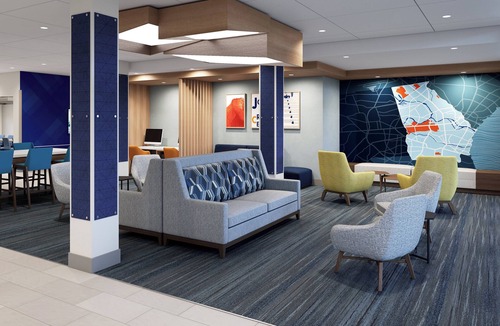 Calera Hotel | Holiday Inn Express & Suites Calera North by IHG