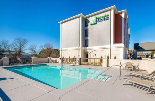 Lithia Springs Hotel | Holiday Inn Express Atlanta West - Theme Park Area by IHG