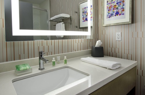 Hattiesburg Hotel | Holiday Inn Hattiesburg - North by IHG