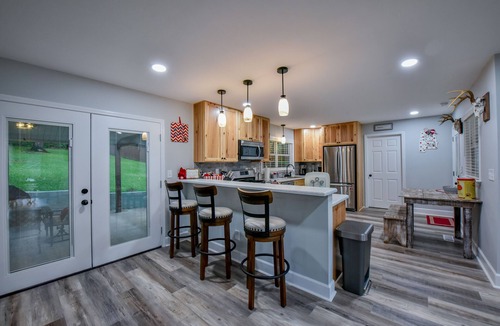 Northport House | Home Away From Home! Newly Remodeled 4 Bdr/3 Bath Close To Campus!
