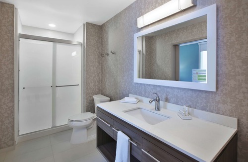 Holland Hotel | Home2 Suites by Hilton Holland