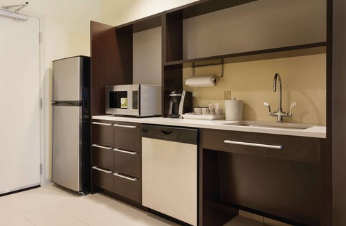 Tuscaloosa Hotel | Home2 Suites by Hilton Tuscaloosa Downtown University Blvd