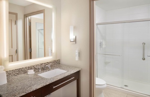 Downtown Hotel | Homewood Suites by Hilton Grand Rapids Downtown