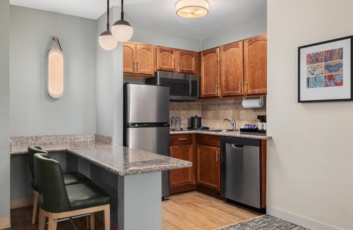 Secret Cove Hotel | Homewood Suites by Hilton Jacksonville Deerwood Park