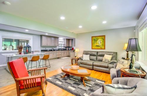 Henagar House | Hot Tub, Games, BBQs! Reunion Retreat in Henagar
