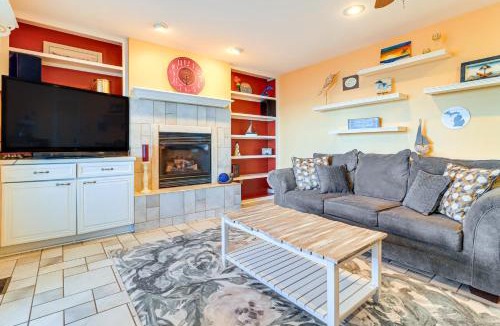La Salle House | Hot Tub & Private Beach! Lake Erie Family Getaway