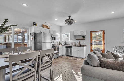 Starkville House | Hot Tub, Sauna, Cold Plunge | 3 Miles From MSU