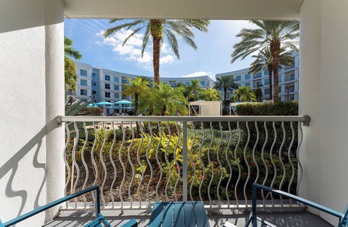 Celebration Apartment | Hotel Apt at Celebration 10 min from Disney MH225