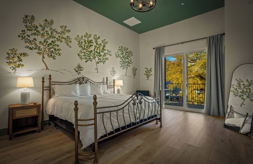 Biloxi Hotel | Hotel Mojo