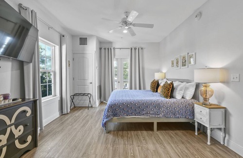 Pass Christian Hotel | Hotel Pass Christian King Suite 302