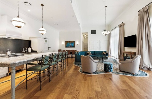 Central Business District Apartment | Hotel Perle