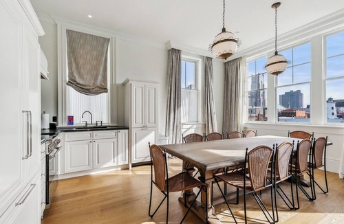 Central Business District Apartment | Hotel Perle