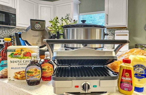 Mississippi City House | HotTub Pets Walk2Beach FastWiFi Priv.Yard FirePit