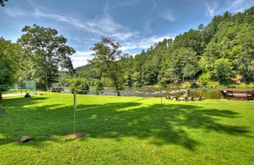 Ellijay House | Hunter's Lodge