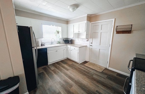Clopton House | Hunting Lodging close to your Lease