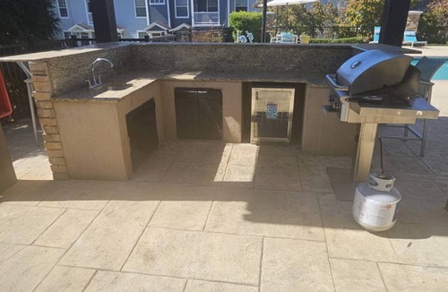 Huntsville Apartment | Huntsville Mid-City Serenity Oasis - Private Apartment in Gated Community