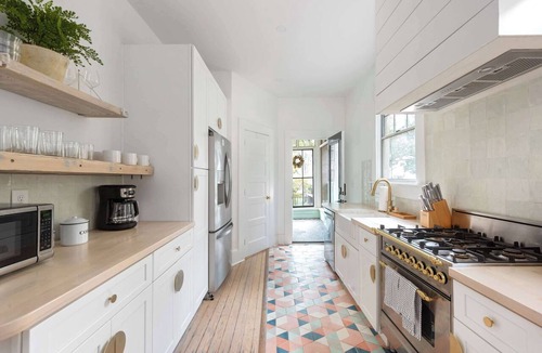 Inman Park Apartment | Ice Cream Shop