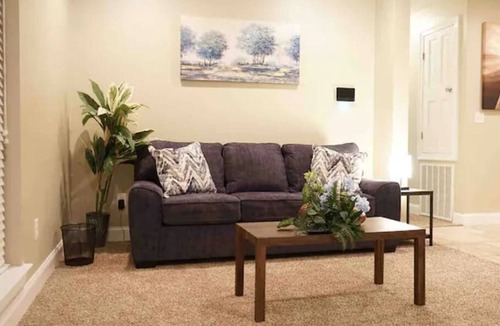 Kreole Apartment | Ideal for Extended Stays & Long-Term Stay