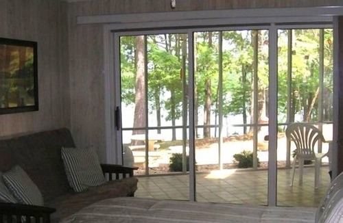 LaGrange House | Incredible Lakefront Home, Huge Outdoor Hot Tub, West Point Lake ~GA ~