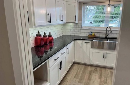 Wagoner Cabin | Indian Lodge - Gorgeous, Renovated 2-Bedroom Home