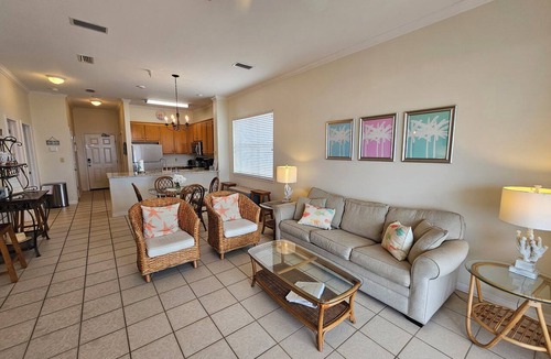 Dauphin Island Condo | Inn at Dauphin Island 401 End Unit with Great Views!