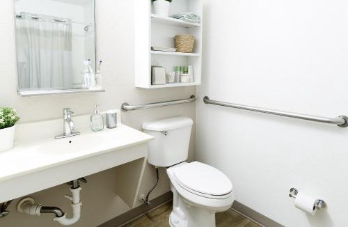 Woodstock Hotel | InTown Suites Extended Stay Select Woodstock GA
