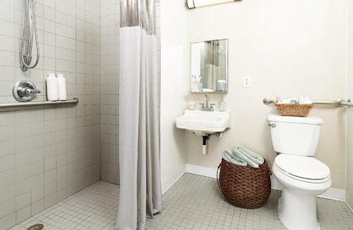 Tillmans Corner Hotel | InTown Suites Extended Stay Mobile AL - Tillmans Corner
