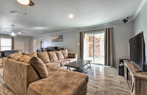 Gulfport House | Inviting Gulfport Home w/Private Pool & Yard