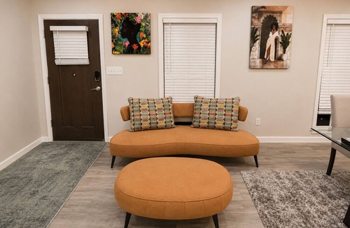 Valdosta House | JamRock Escape