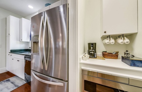 Melrose on the Beach Cottage | JonBie Tides End Private Marsh side Setting with Ocean view