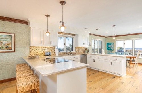 Tybee Island House | Just Gettin Tanner | Beachfront Home, Bay Views!