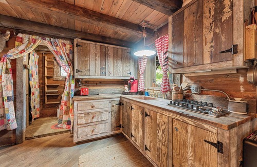Jasper Cabin | Karolina Rose- Luxury Cabin w/Hot Tub + 1-UTV