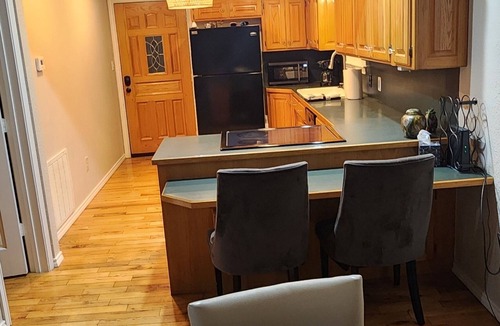 Mid America House | Katie's Waterfront Getaway W/covered boat dock, gazebo and much more!