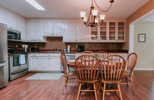 Ocean Springs House | Keri Cove - 3BR w/GOLF CART! Close to the beach & Downtown Ocean Springs!