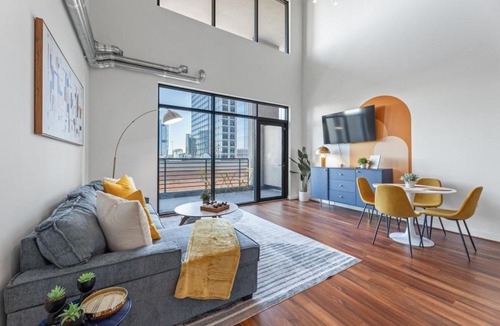 Atlantic Station Area Apartment | King and Queen 2-Story Loft with 2 Ensuite Baths and Private Balcony at Atlantic Station