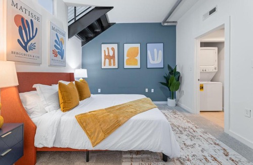 Atlantic Station Area Apartment | King and Queen 2-Story Loft with 2 Ensuite Baths and Private Balcony at Atlantic Station