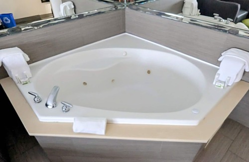 Prattville Hotel | La Quinta Inn & Suites by Wyndham Prattville