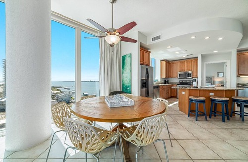 Gulf Shores Condo | Lagoon Tower 1101 | Indoor/Outdoor Pools + Hot Tub & Beach Access